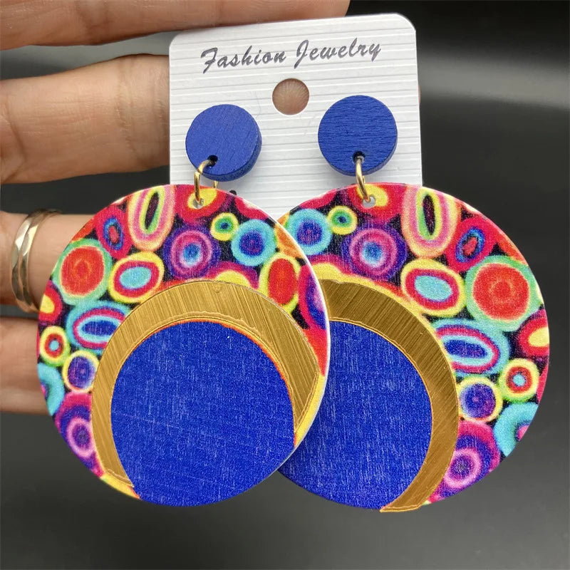 Fashion Exaggerated Round Earrings Printed Colorful Wooden Earrings for Women Ethnic Statement Jewelry Party Wedding Gift